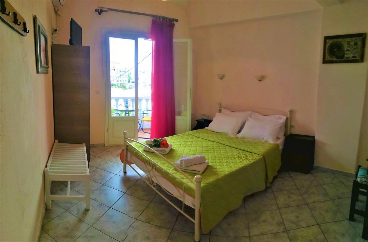 Elli Rooms Patitiri Exteriér fotografie